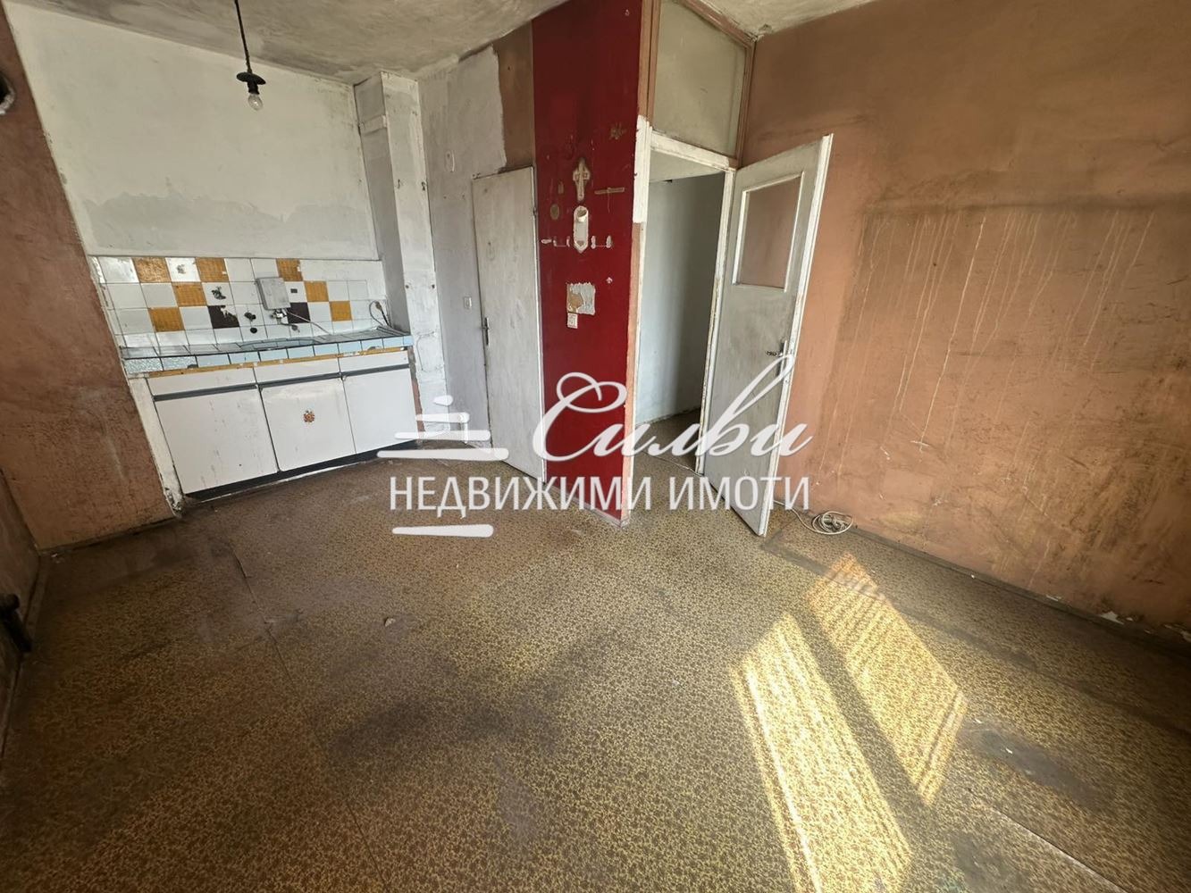 Продава 2-СТАЕН, гр. Търговище, Запад 2, снимка 2 - Апартаменти - 53059264