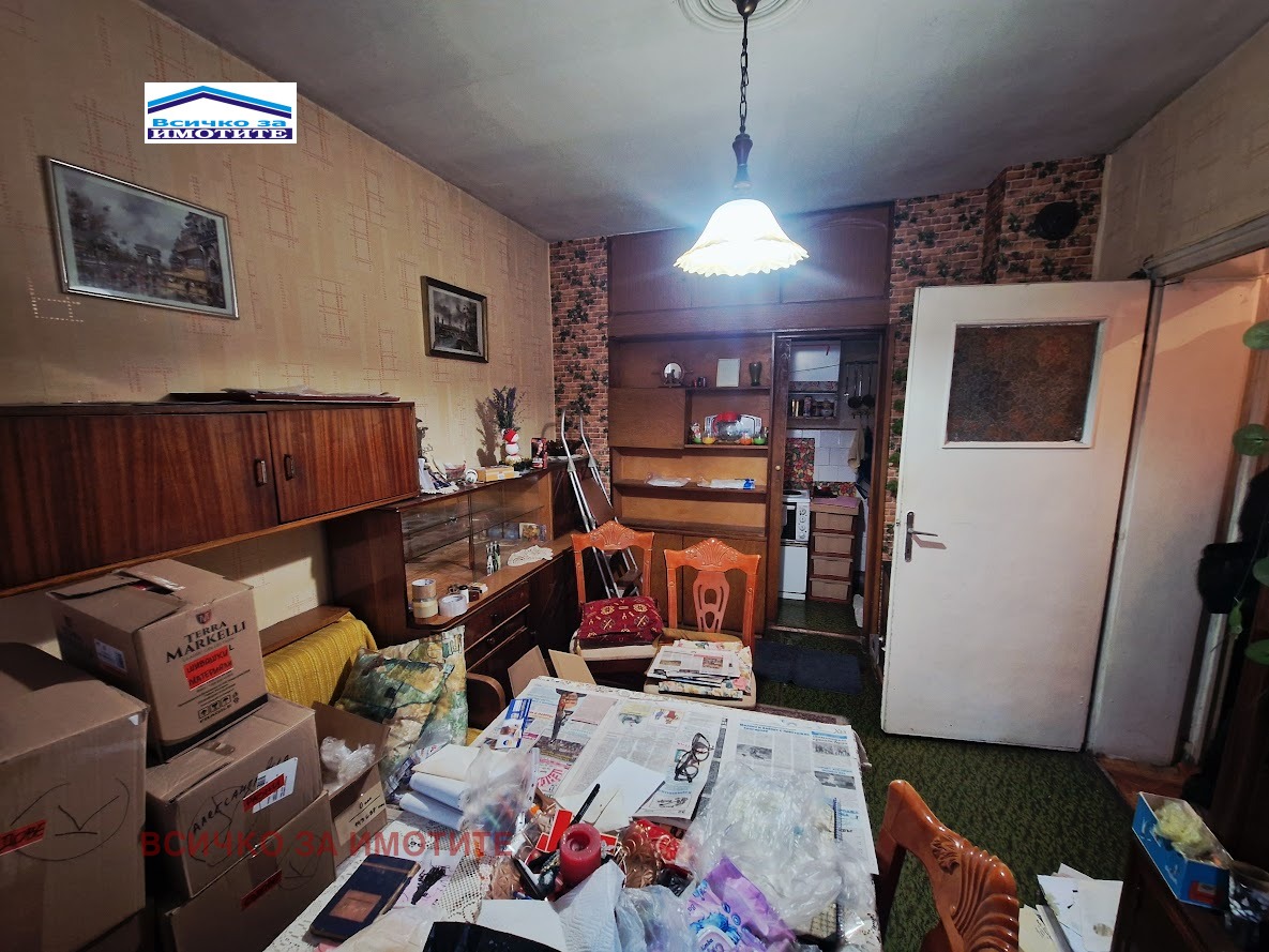 Продава 2-СТАЕН, гр. Русе, Център, снимка 2 - Апартаменти - 54047483