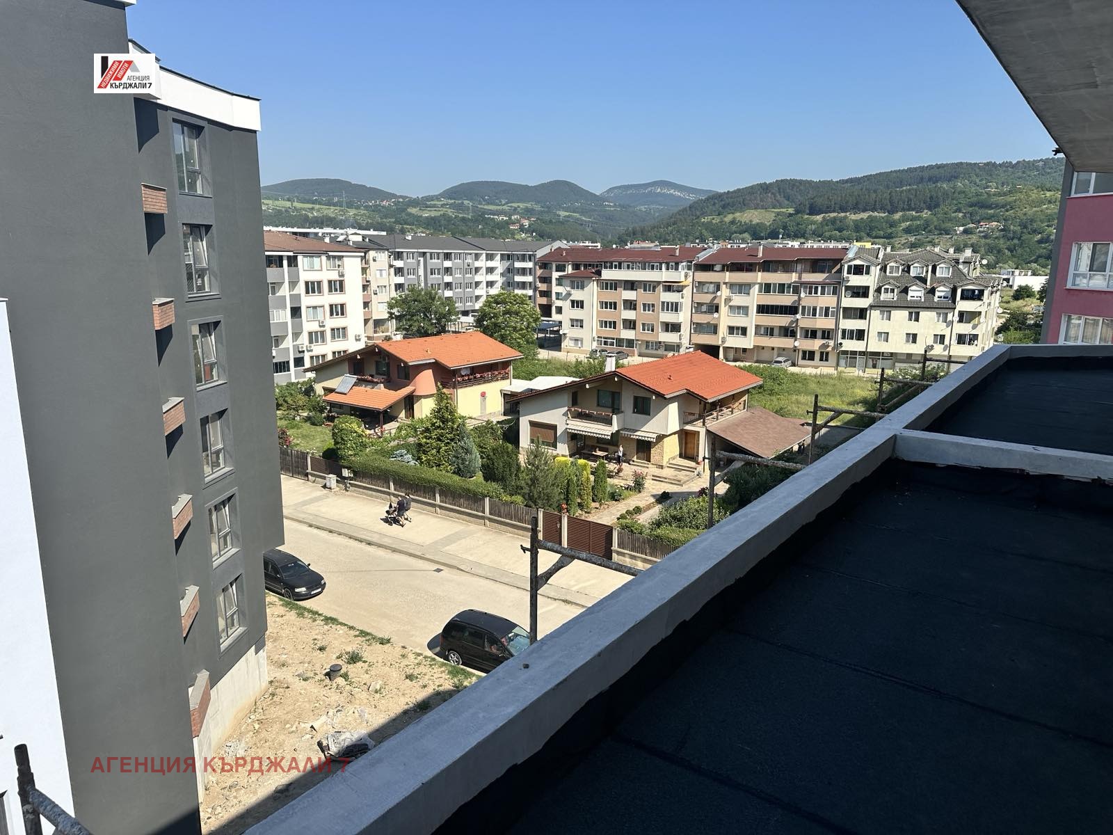 Продава МНОГОСТАЕН, гр. Кърджали, Възрожденци, снимка 11 - Апартаменти - 54533253
