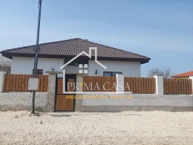 Продажба на имоти в с. Момино село, област Пловдив - изображение 10 