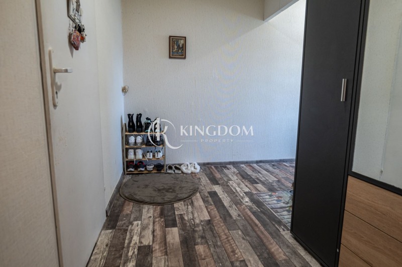 Te koop  Studio Sofia , Nadezjda 1 , 46 m² | 36412408