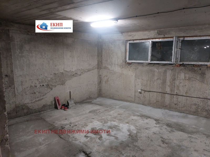 Продава 1-СТАЕН, гр. София, Център, снимка 3 - Апартаменти - 52709588