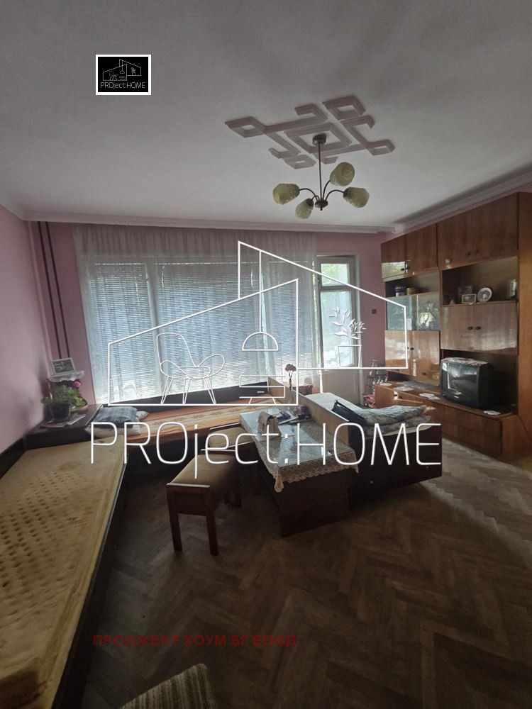 Продава  2-стаен град Бургас , Лазур , 72 кв.м | 60490165 - изображение [2]