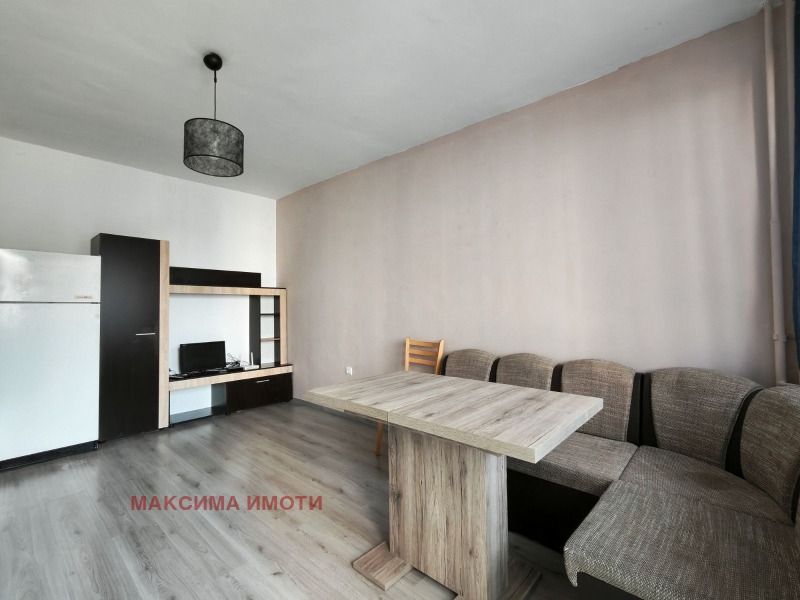 Продава  2-стаен град Бургас , Славейков , 42 кв.м | 10345054