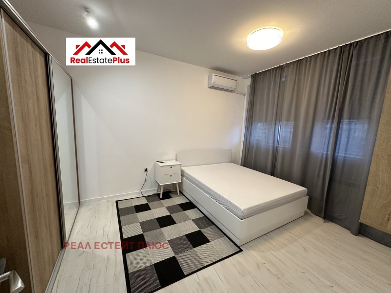 Продава 3-СТАЕН, гр. Плевен, Идеален център, снимка 3 - Апартаменти - 53033344