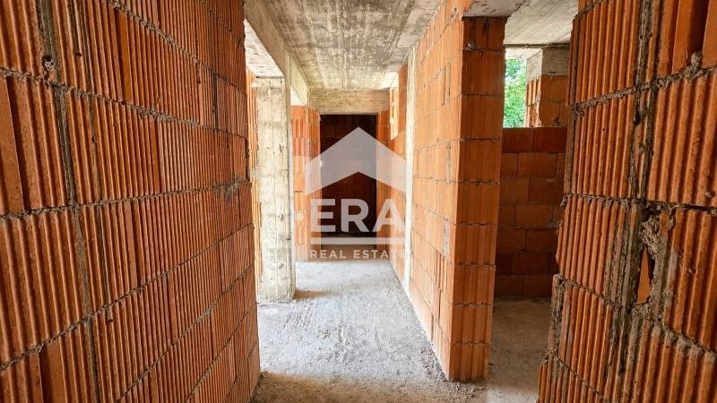 Продава КЪЩА, с. Хотница, област Велико Търново, снимка 9 - Къщи - 55258662