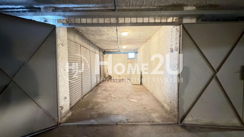 Продава ГАРАЖ, ПАРКОМЯСТО, гр. Пловдив, Център