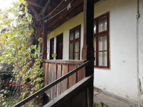 Продажба на имоти в с. Чифлик, област Ловеч - изображение 3 