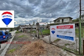 Продажба на имоти в с. Лозево, област Шумен - изображение 9 