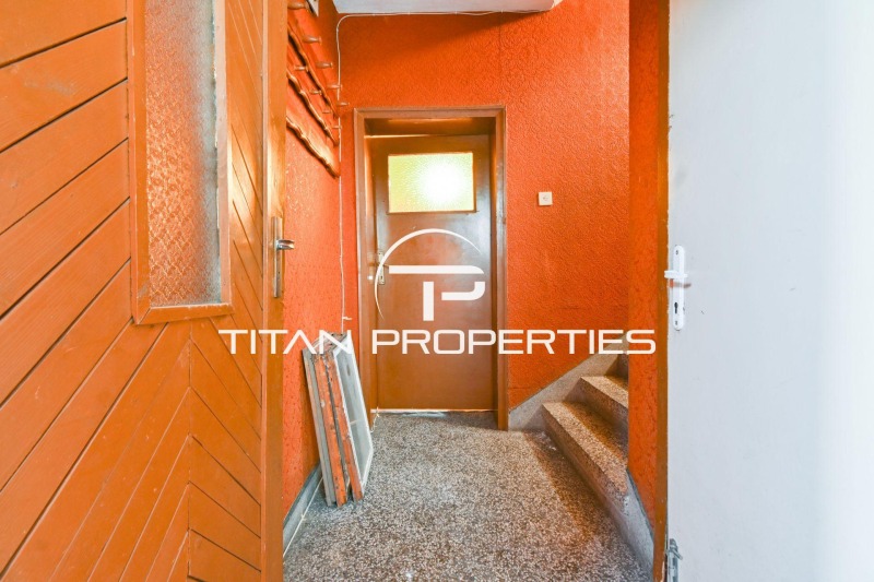 Продава КЪЩА, гр. София, с. Мрамор, снимка 9 - Къщи - 52718263