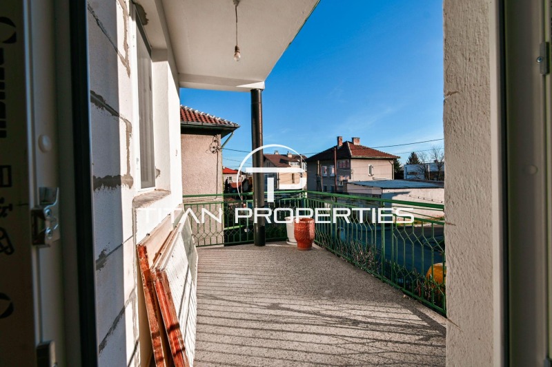 Продава КЪЩА, гр. София, с. Мрамор, снимка 10 - Къщи - 52718263