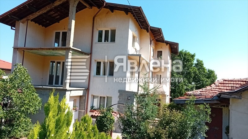 Продава КЪЩА, гр. София, с. Лозен, снимка 2 - Къщи - 55632782
