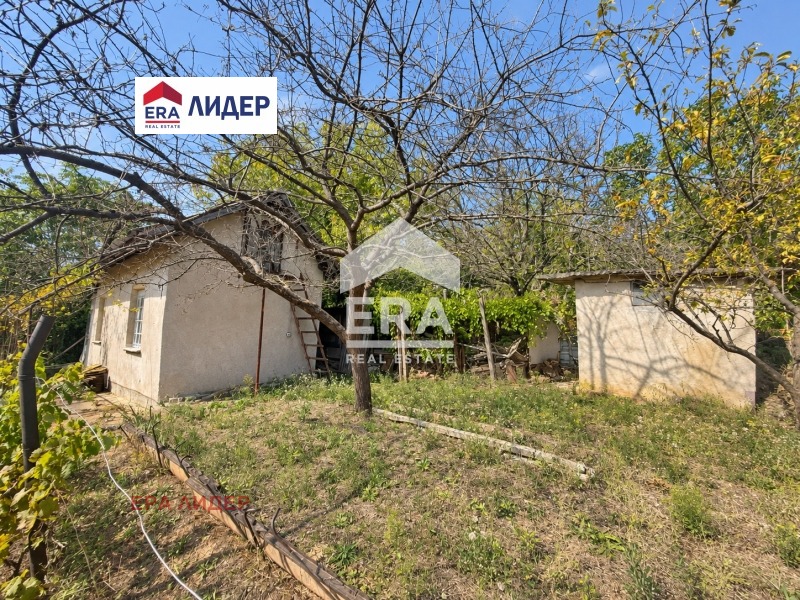 Продава КЪЩА, гр. Русе, в.з. Касева Чешма, снимка 2 - Къщи - 56104845