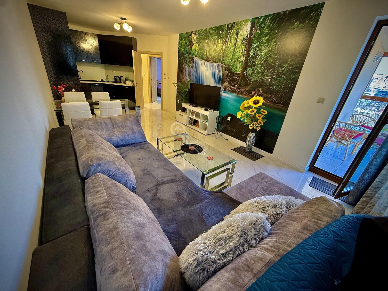 Продава 3-СТАЕН, гр. Велико Търново, Бузлуджа, снимка 5 - Апартаменти - 53731233