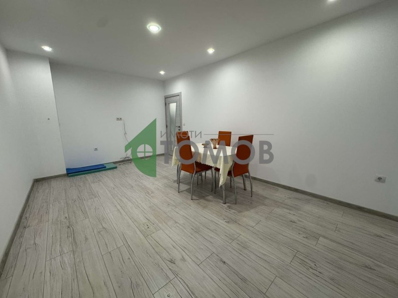 For Sale  1 bedroom Shumen , Boyan Balgaranov 1 , 61 sq.m | 18692823 - image [2]