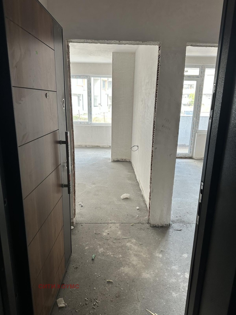 Продается  1 спальня Кърджали , Възрожденци , 53 кв.м | 81818593