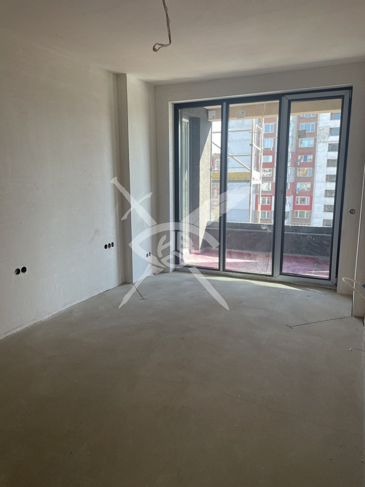 Na prodej  2 ložnice Sofia , Banišora , 95 m2 | 37201512 - obraz [2]