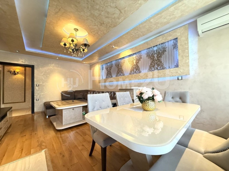 Продава 4-СТАЕН, гр. София, Илинден, снимка 2 - Апартаменти - 53151426