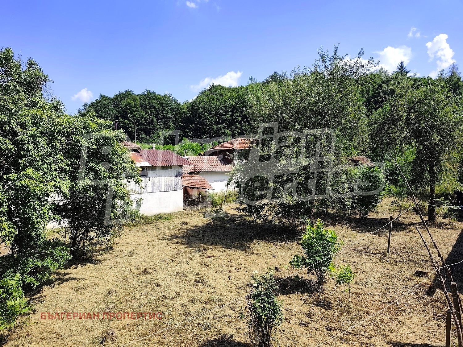 Продава КЪЩА, гр. Априлци, област Ловеч, снимка 4 - Къщи - 55179481