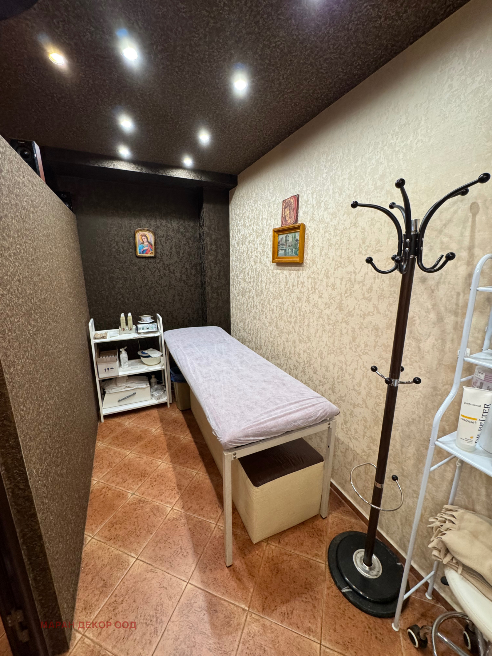 Продава МАГАЗИН, гр. София, Борово, снимка 2 - Магазини - 56188744