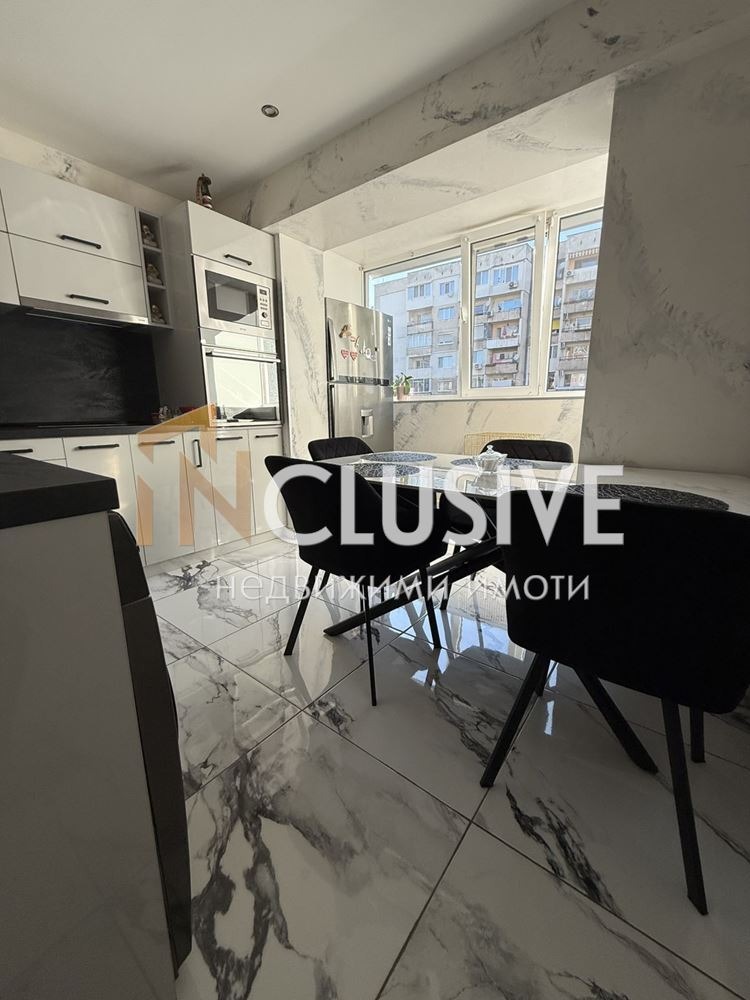 Продава 3-СТАЕН, гр. София, Света Троица, снимка 10 - Апартаменти - 52488189