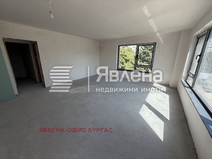 Продава 3-СТАЕН, гр. Бургас, Славейков, снимка 3 - Апартаменти - 56134054