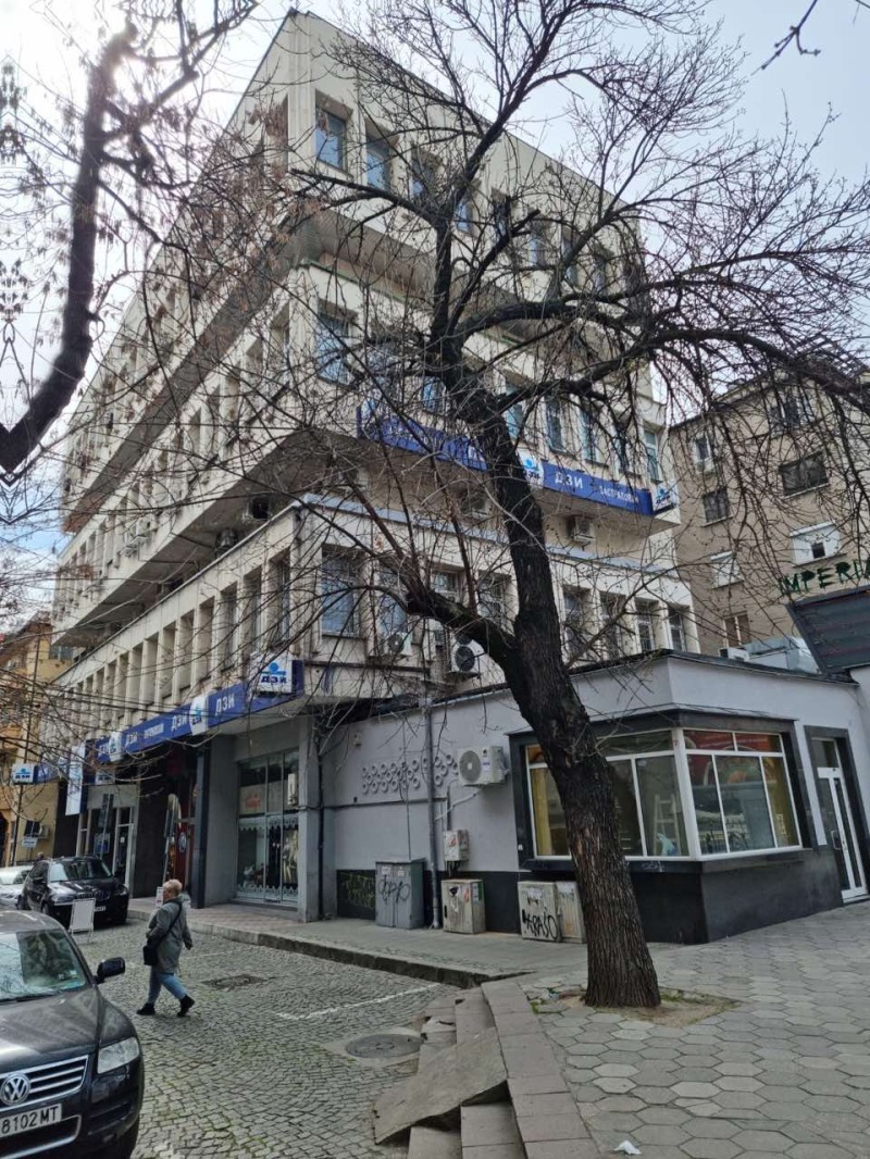 For Sale  3+ bedroom Plovdiv , Tsentar , 2400 sq.m | 55889748 - image [2]