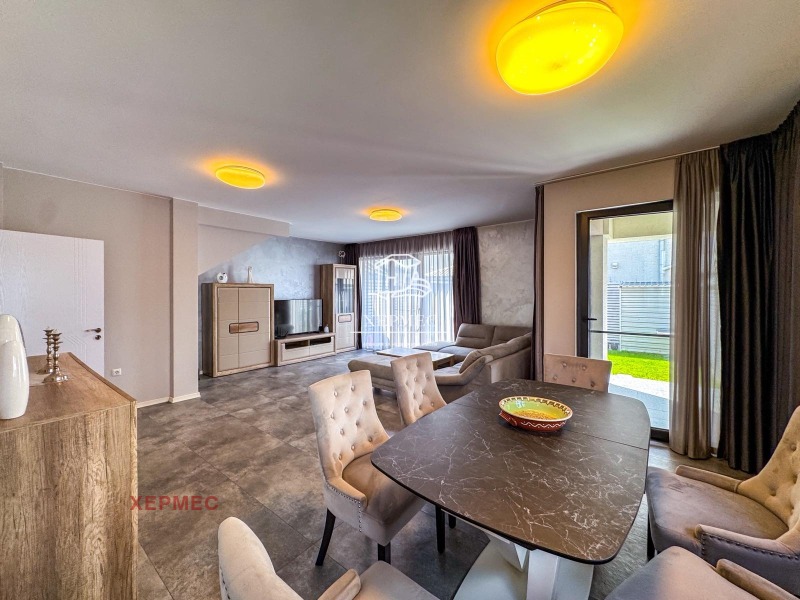 Na sprzedaż  Dom Burgas , Sarafowo , 211 mkw | 64101410 - obraz [4]