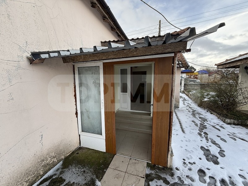 Продава КЪЩА, с. Смолница, област Добрич, снимка 3 - Къщи - 53187930