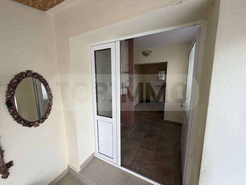 Продава КЪЩА, с. Смолница, област Добрич, снимка 4 - Къщи - 53187930