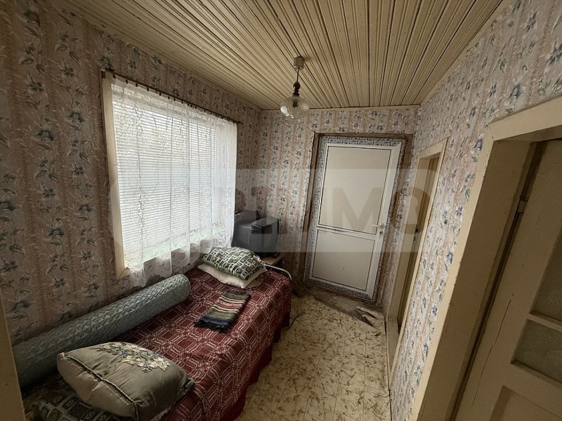 Продава КЪЩА, с. Смолница, област Добрич, снимка 11 - Къщи - 53187930