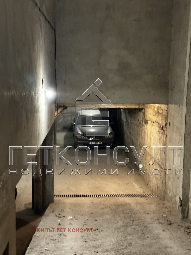 Продава ГАРАЖ, ПАРКОМЯСТО, гр. Варна, Колхозен пазар, снимка 2 - Гаражи и паркоместа - 53900682