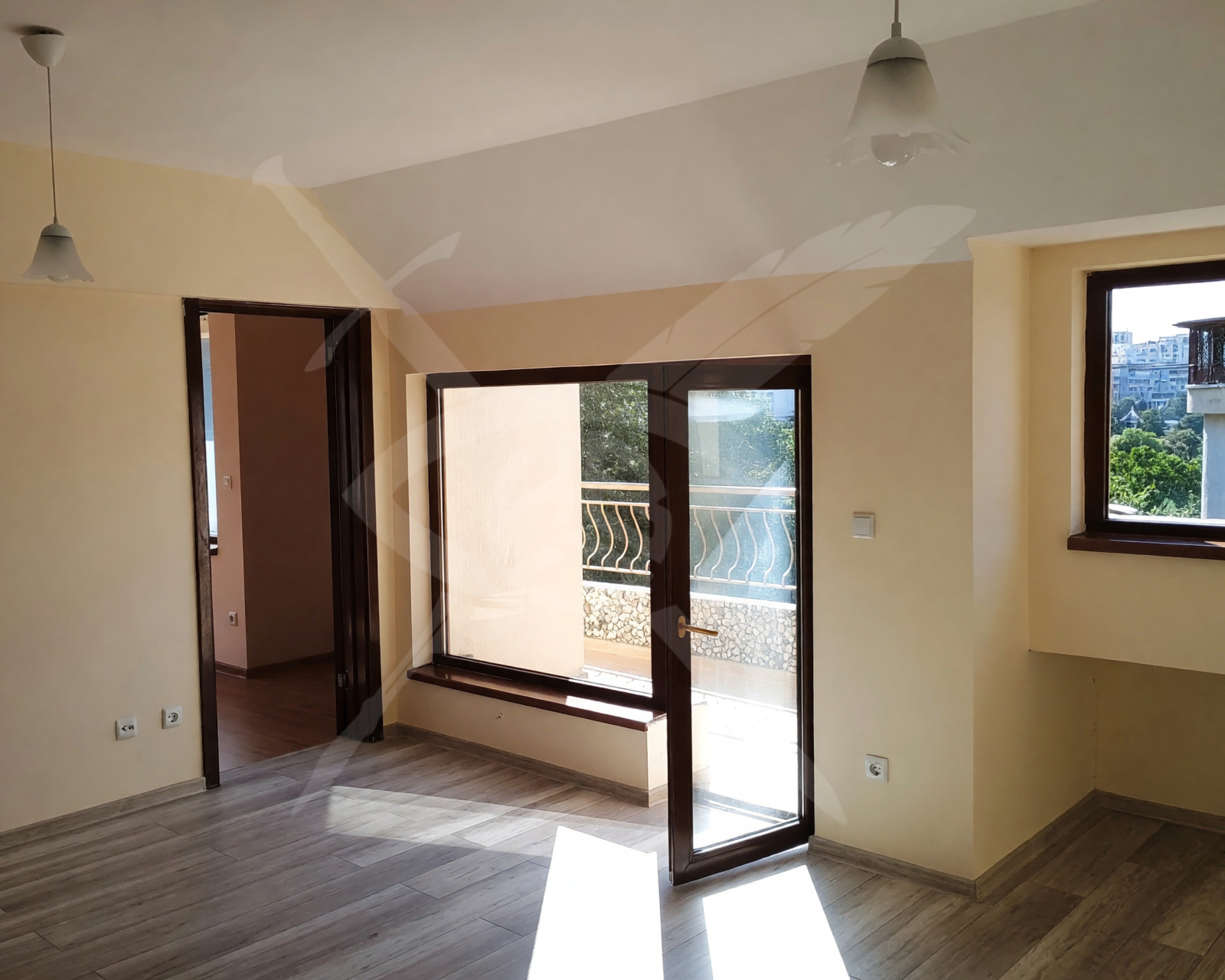 Продава  2-стаен град Бургас , Изгрев , 80 кв.м | 23183221
