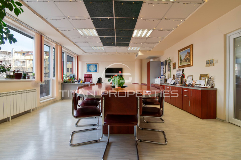 Продава ОФИС в град Пловдив, Кършияка - 327 кв.м / 750 000 € » 1 466 872.50 лв., ТИТАН ПРОПЪРТИС ПРОДАЖБИ ПЛОВДИВ