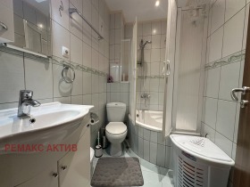 2-стаен град Варна, м-т Ален мак 11