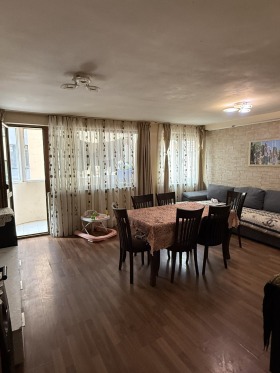 2 camere da letto Kolhozen pazar, Varna