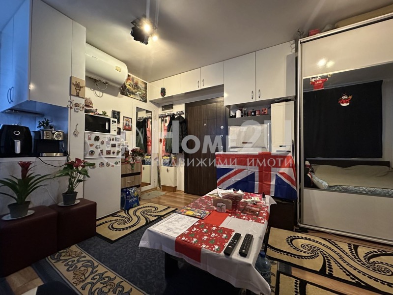 Продава 1-СТАЕН, гр. София, Център, снимка 2 - Апартаменти - 53094711