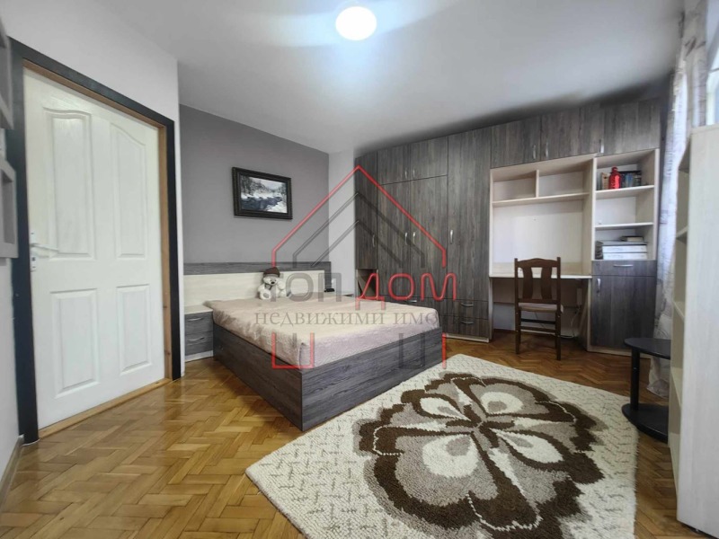 Продава 3-СТАЕН, гр. Варна, Бриз, снимка 6 - Aпартаменти - 48795513