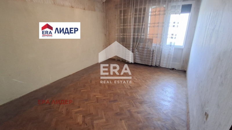 Продава 3-СТАЕН, гр. Русе, Дружба 1, снимка 2 - Апартаменти - 56700612