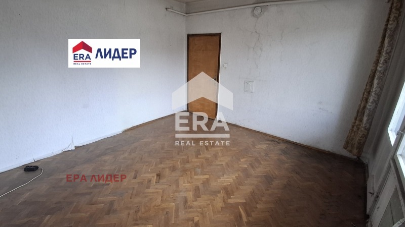 Продава 3-СТАЕН, гр. Русе, Дружба 1, снимка 11 - Апартаменти - 56700612