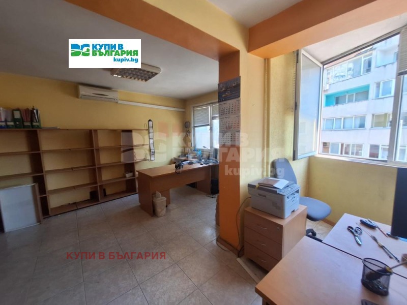 Продава  Офис град Варна , Зимно кино Тракия , 56 кв.м | 13024179