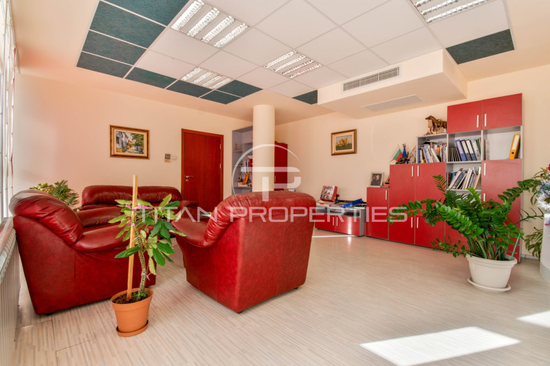 Продава ОФИС, гр. Пловдив, Кършияка, снимка 8 - Офиси - 51930035