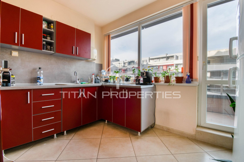 Продава ОФИС, гр. Пловдив, Кършияка, снимка 4 - Офиси - 51930035