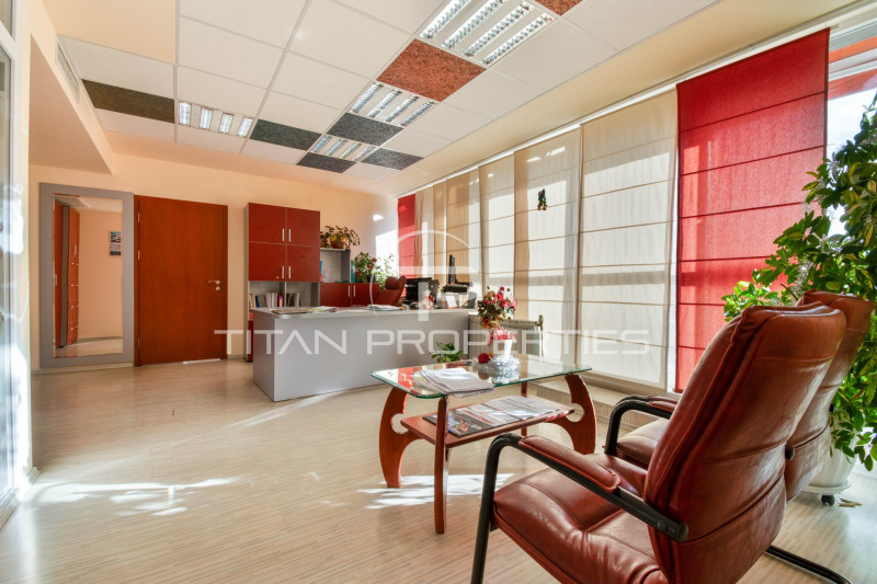 Продава ОФИС, гр. Пловдив, Кършияка, снимка 7 - Офиси - 51930035