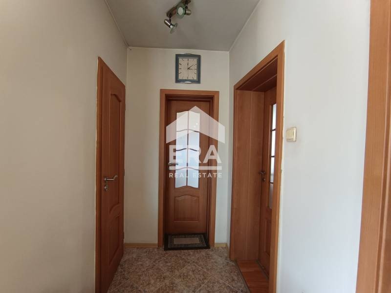 Продава КЪЩА, гр. Варна, Колхозен пазар, снимка 3 - Къщи - 49130666