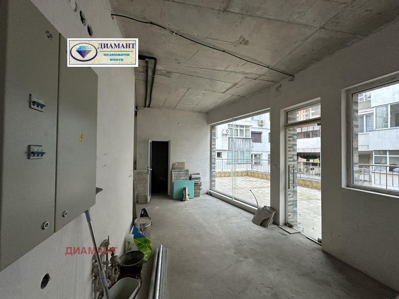 Продава БИЗНЕС ИМОТ, гр. Русе, Център, снимка 8 - Други - 49130079