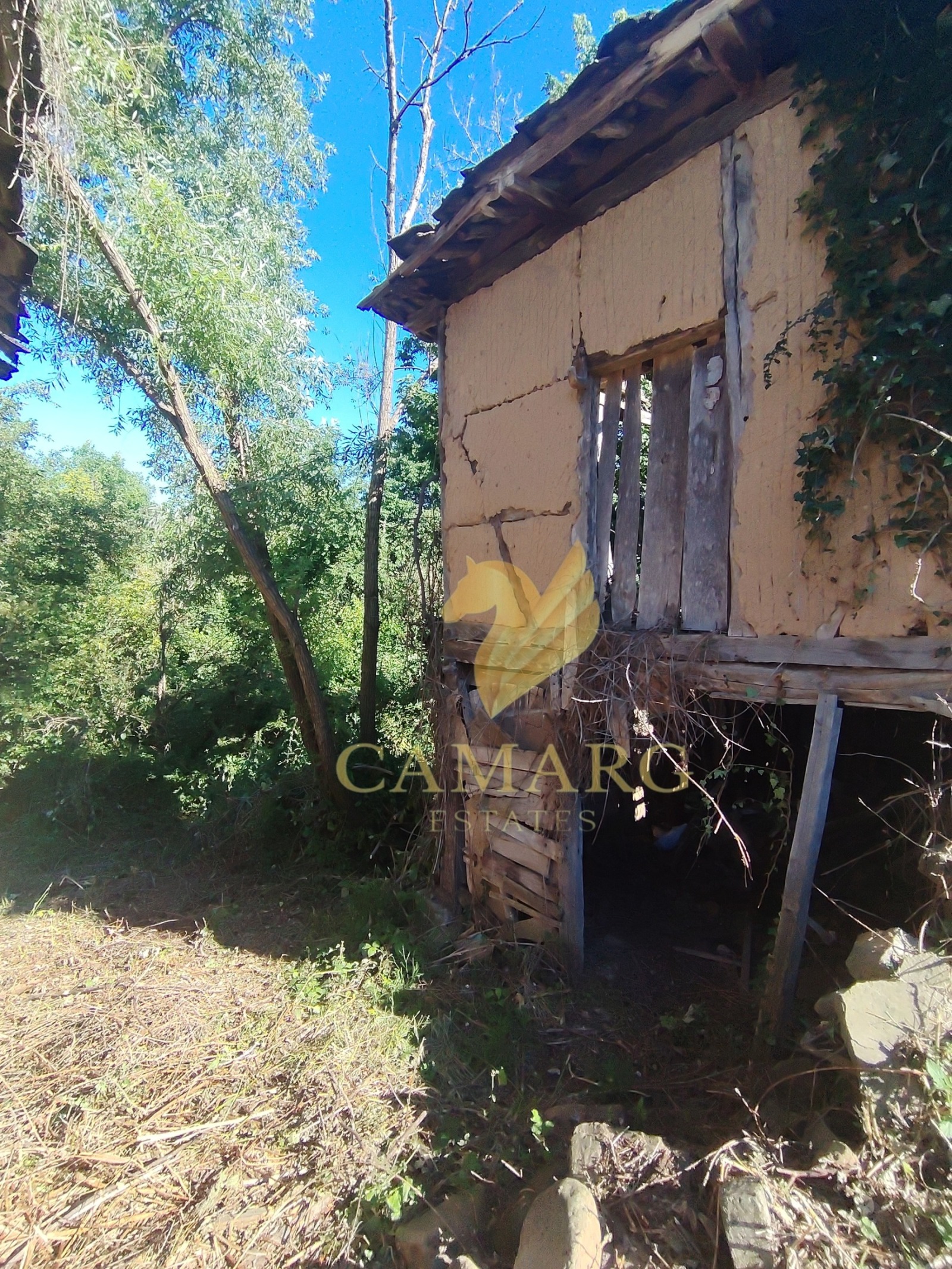 Продава КЪЩА, с. Голяма Желязна, област Ловеч, снимка 10 - Къщи - 55248463