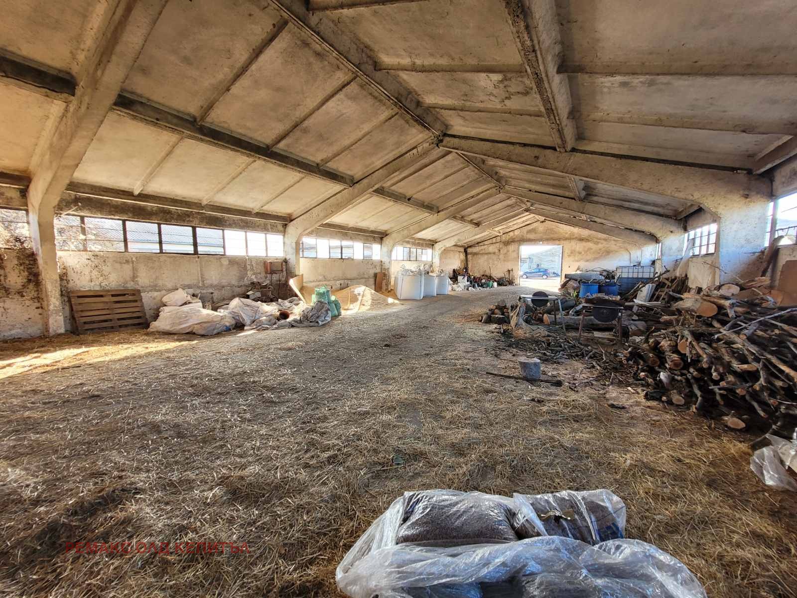 Продава ПРОМ. ПОМЕЩЕНИЕ, с. Бутово, област Велико Търново, снимка 5 - Производствени сгради - 53655698