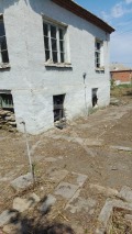 Продава КЪЩА, с. Искра, област Бургас, снимка 2