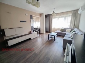 Продажба на етажи от къща в град Благоевград - изображение 14 